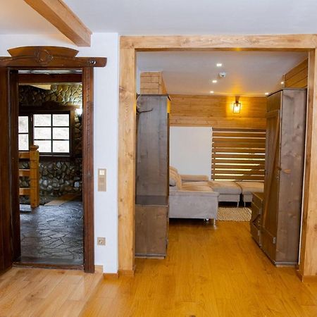Hotel Conacul Drahneilor à Ruscova Extérieur photo