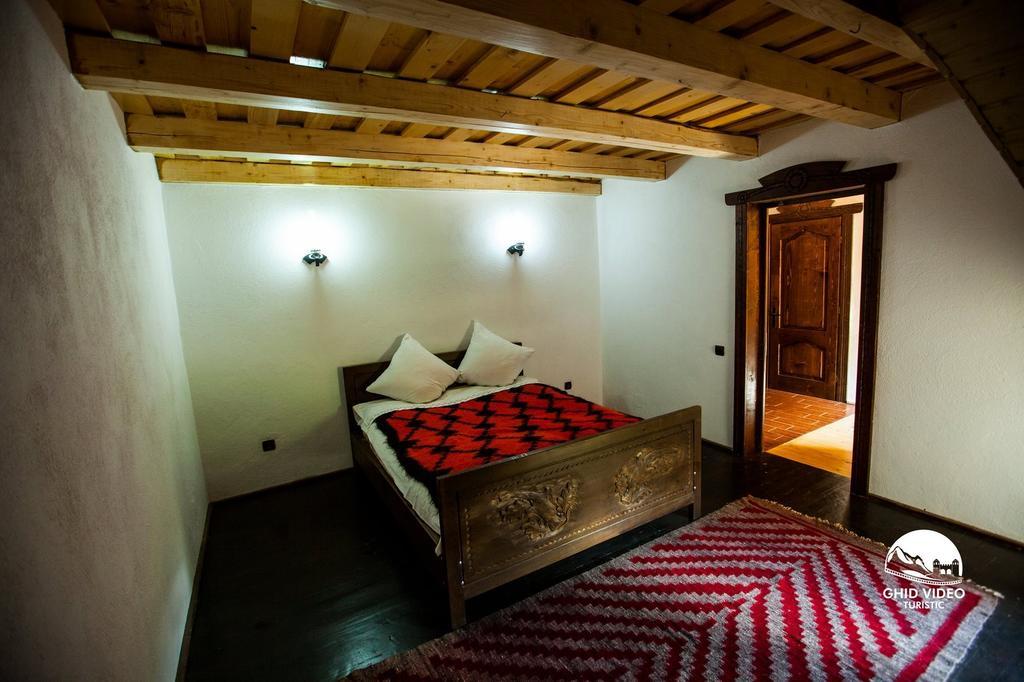 Hotel Conacul Drahneilor à Ruscova Chambre photo